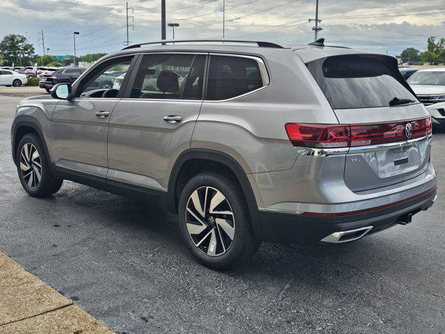 new 2025 Volkswagen Atlas car, priced at $48,351