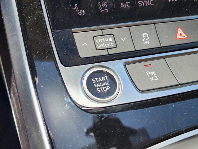 new 2025 Audi Q7 car, priced at $74,750