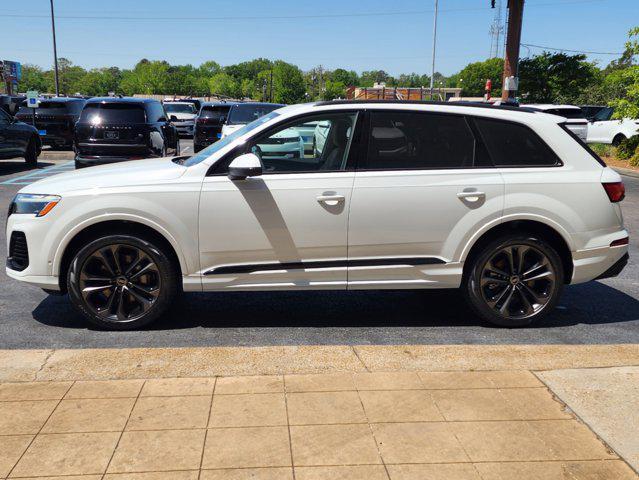 new 2025 Audi Q7 car, priced at $74,750
