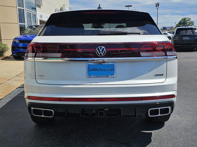 new 2025 Volkswagen Atlas Cross Sport car, priced at $54,801