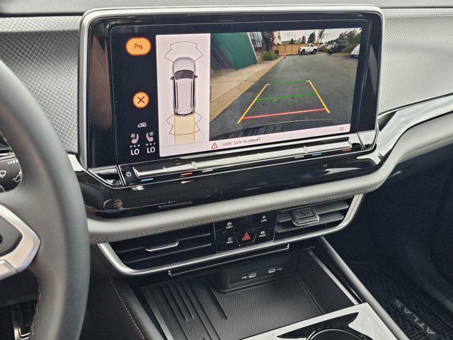 new 2025 Volkswagen Atlas car, priced at $49,826