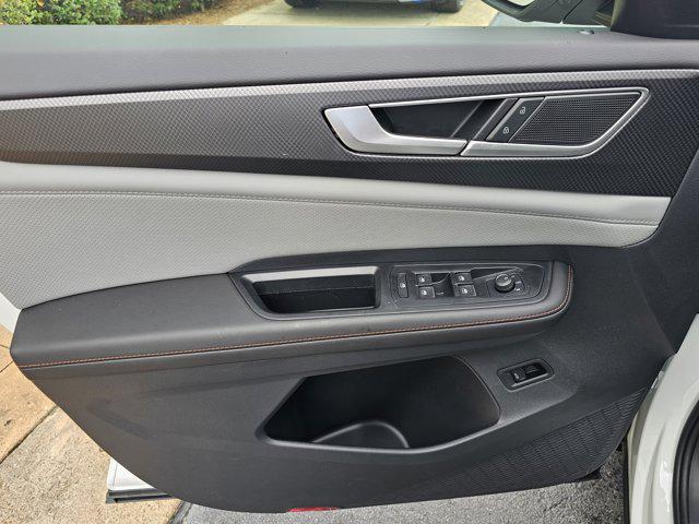 new 2025 Volkswagen Atlas car, priced at $47,326