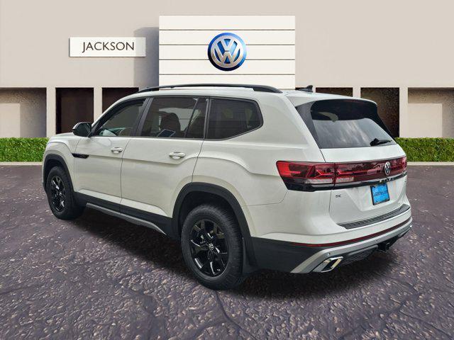 new 2025 Volkswagen Atlas car, priced at $47,326