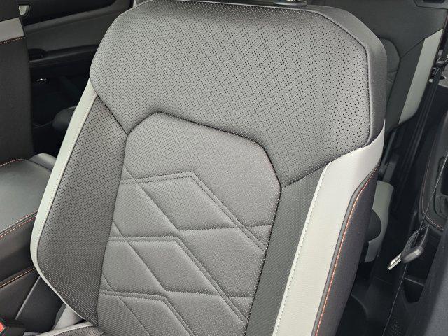 new 2025 Volkswagen Atlas car, priced at $47,326