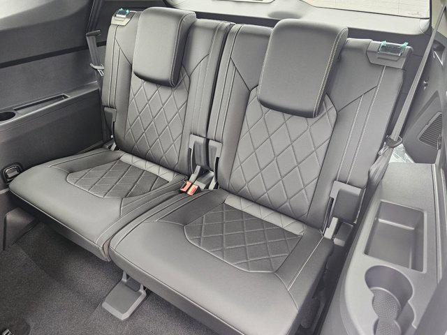 new 2025 Volkswagen Atlas car, priced at $57,006