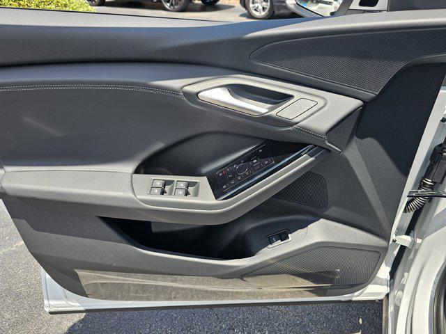 new 2025 Audi Q6 e-tron car, priced at $70,000