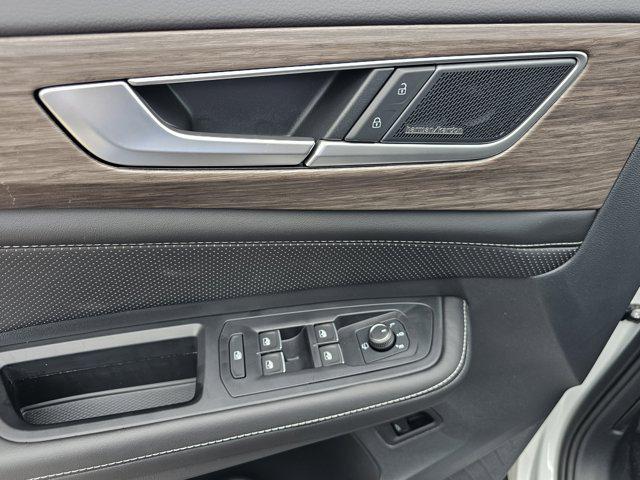 new 2025 Volkswagen Atlas car, priced at $57,466