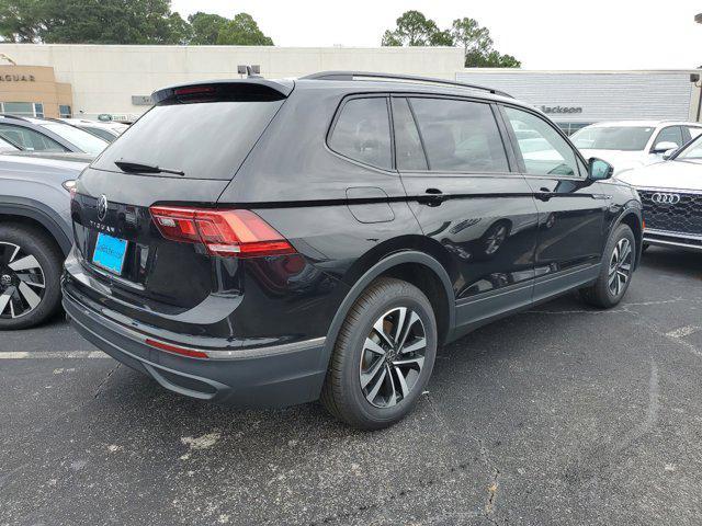 new 2024 Volkswagen Tiguan car, priced at $29,995