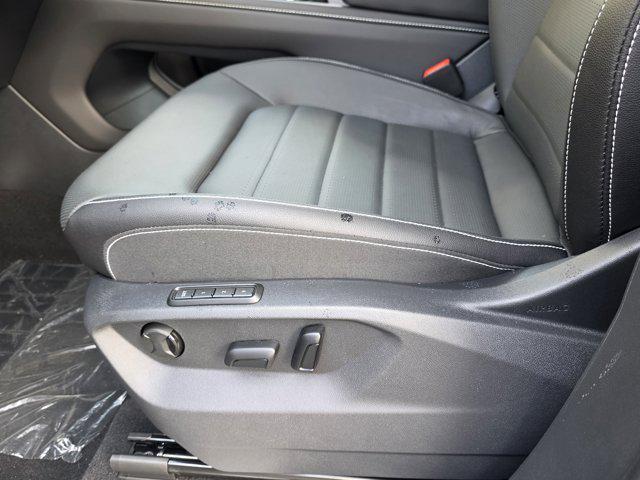 new 2025 Volkswagen Atlas Cross Sport car, priced at $52,691