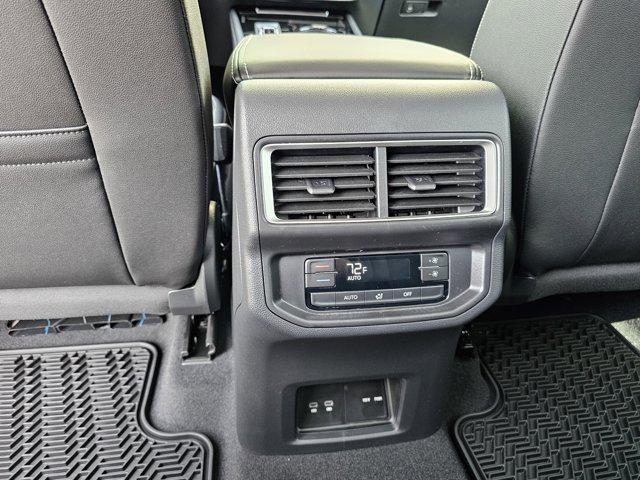 new 2025 Volkswagen Atlas car, priced at $45,283