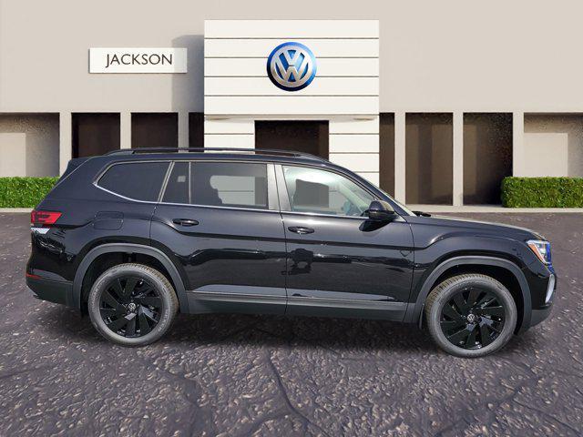 new 2025 Volkswagen Atlas car, priced at $45,283