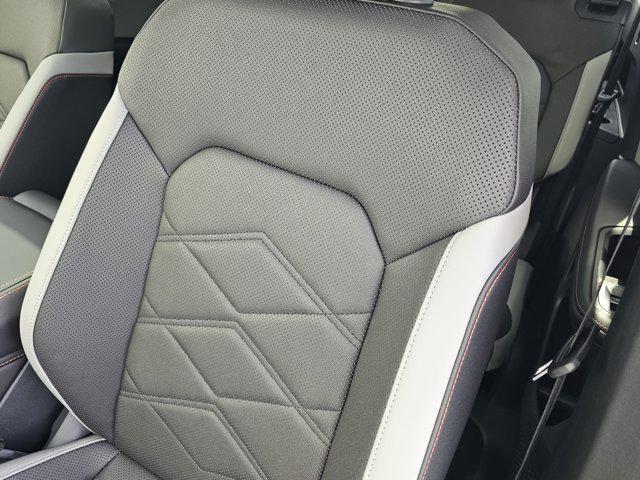 new 2025 Volkswagen Atlas car, priced at $48,806