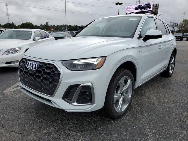 new 2025 Audi Q5 car, priced at $59,035