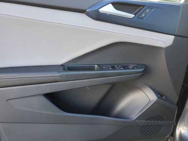 new 2024 Volkswagen Taos car, priced at $28,253