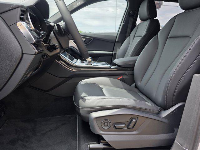 new 2025 Audi Q7 car, priced at $67,355