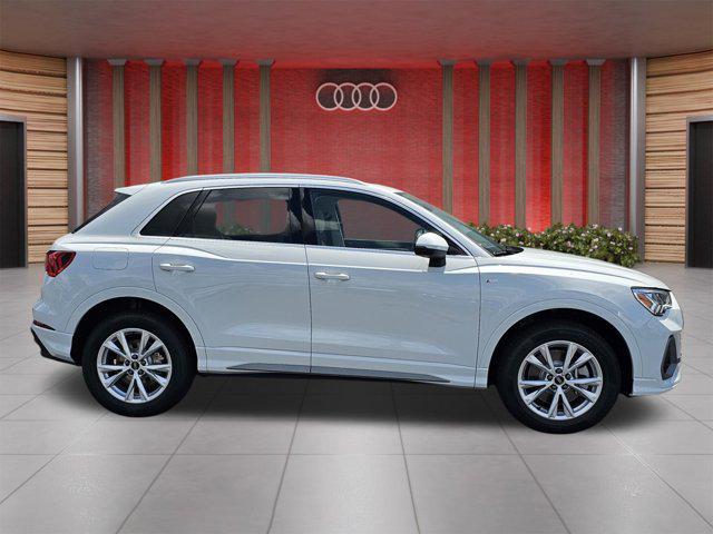 new 2025 Audi Q3 car, priced at $47,200
