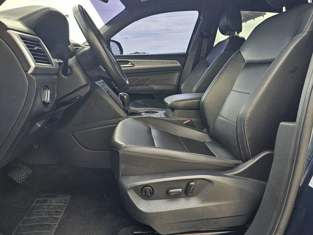 used 2021 Volkswagen Atlas Cross Sport car, priced at $21,495