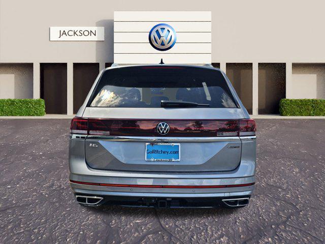 new 2025 Volkswagen Atlas car, priced at $52,856