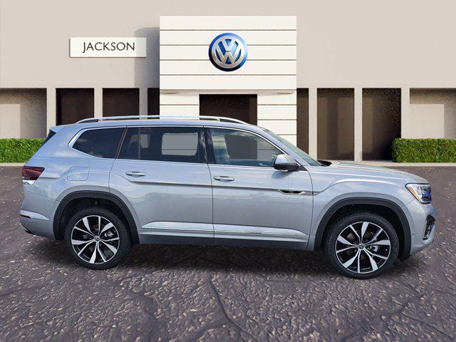 new 2025 Volkswagen Atlas car, priced at $52,856