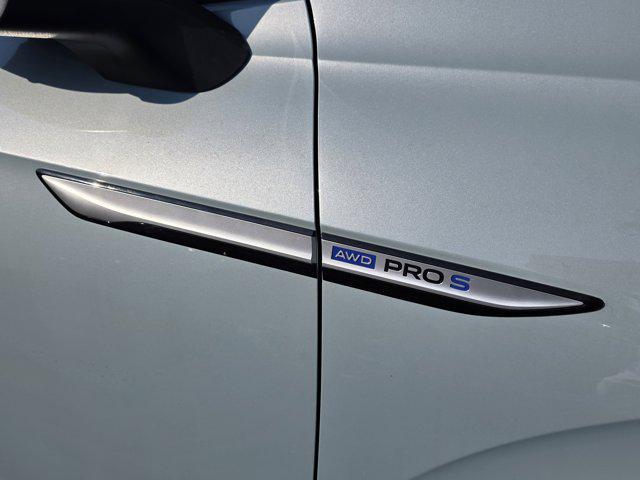 new 2025 Volkswagen ID.4 car, priced at $52,051