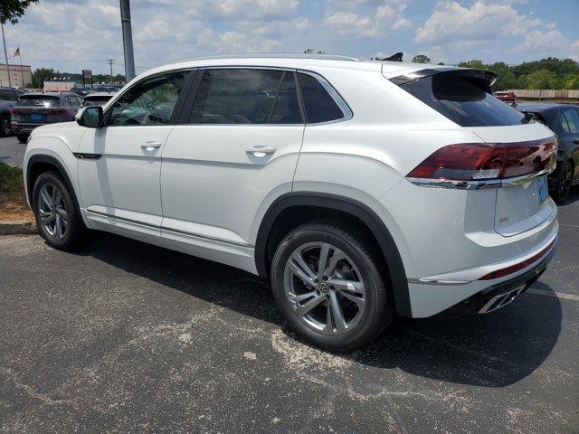 new 2024 Volkswagen Atlas Cross Sport car, priced at $51,735