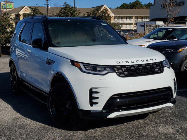 new 2025 Land Rover Discovery car, priced at $80,525