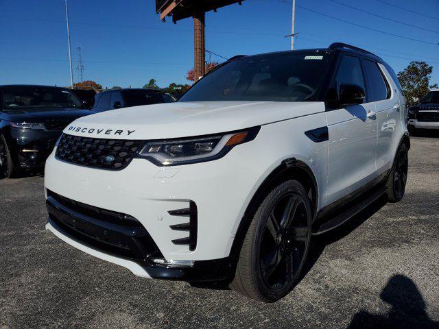 new 2025 Land Rover Discovery car, priced at $80,525