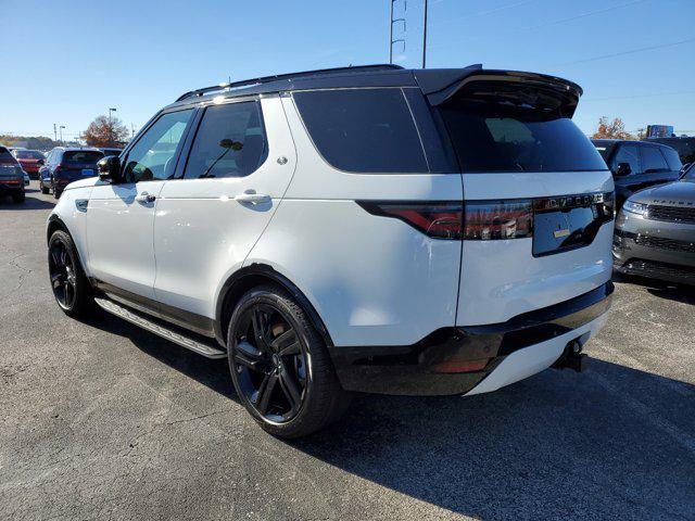 new 2025 Land Rover Discovery car, priced at $80,525