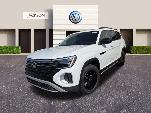 new 2025 Volkswagen Atlas car, priced at $46,306