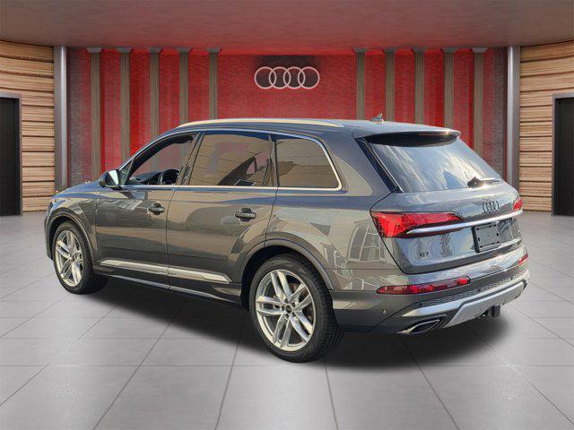 new 2025 Audi Q7 car, priced at $72,204