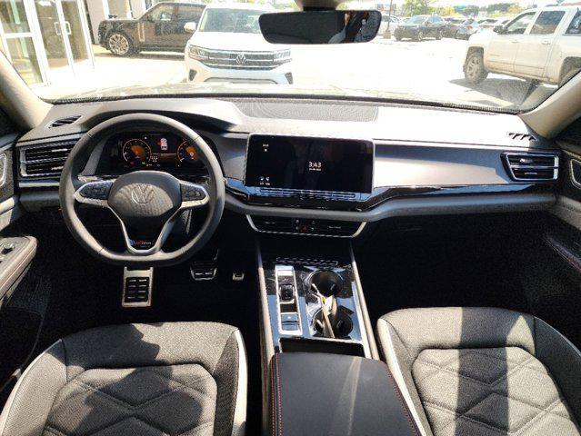 new 2025 Volkswagen Atlas car, priced at $46,576