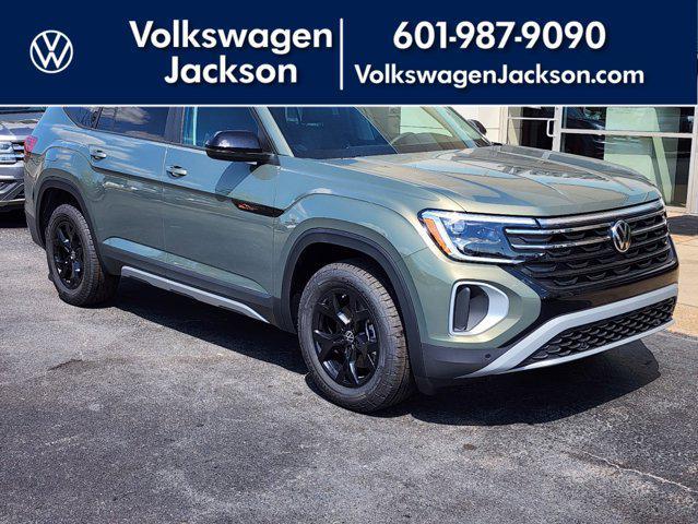 new 2025 Volkswagen Atlas car, priced at $46,576