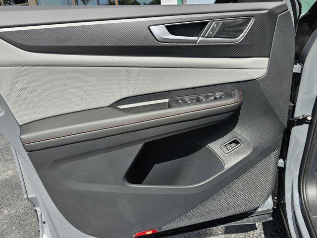 new 2025 Volkswagen Atlas car, priced at $49,261