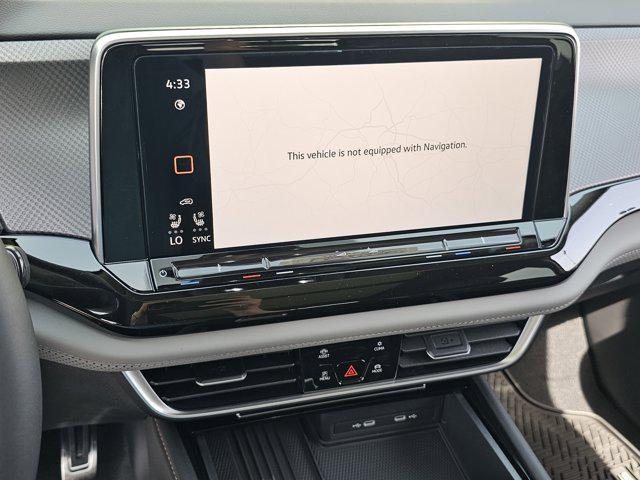 new 2025 Volkswagen Atlas car, priced at $49,261