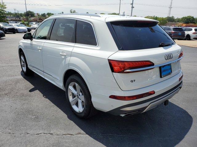 new 2025 Audi Q7 car, priced at $64,400