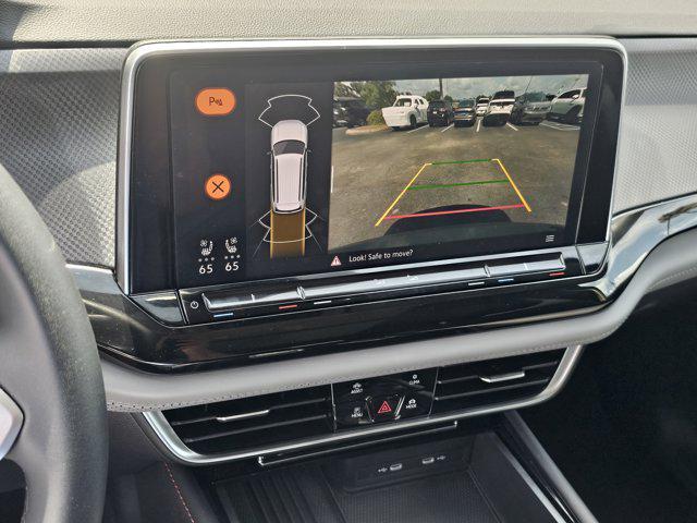 used 2025 Volkswagen Atlas car, priced at $46,576