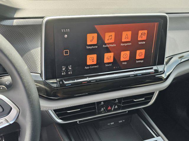 used 2025 Volkswagen Atlas car, priced at $46,576