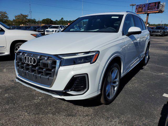 new 2025 Audi Q7 car, priced at $76,800