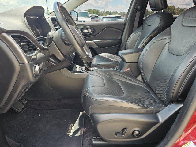 used 2019 Jeep Cherokee car, priced at $16,995