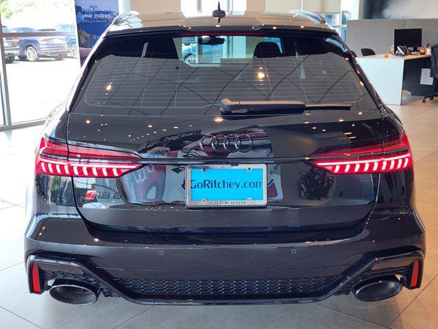 new 2025 Audi RS 6 Avant car, priced at $145,545