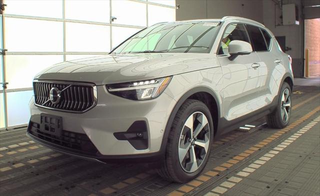 used 2024 Volvo XC40 car, priced at $34,990