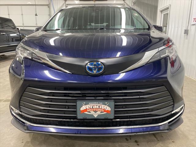 used 2023 Toyota Sienna car, priced at $48,661