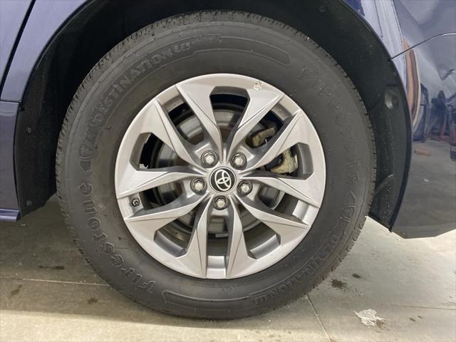 used 2023 Toyota Sienna car, priced at $48,661