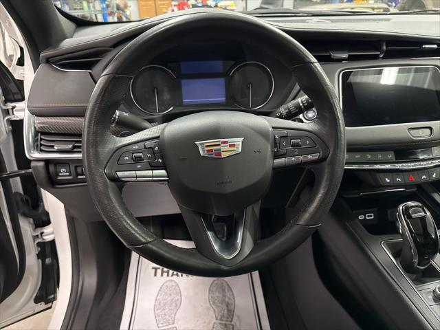 used 2023 Cadillac XT4 car, priced at $33,600