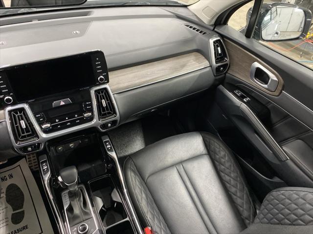 used 2023 Kia Sorento car, priced at $34,998