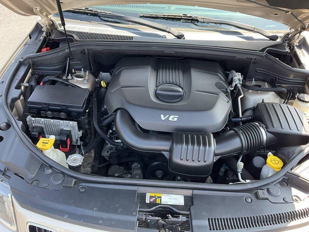 used 2015 Jeep Grand Cherokee car, priced at $14,975