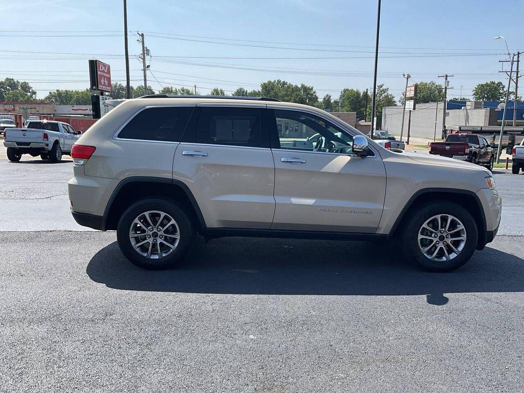 used 2015 Jeep Grand Cherokee car, priced at $14,975