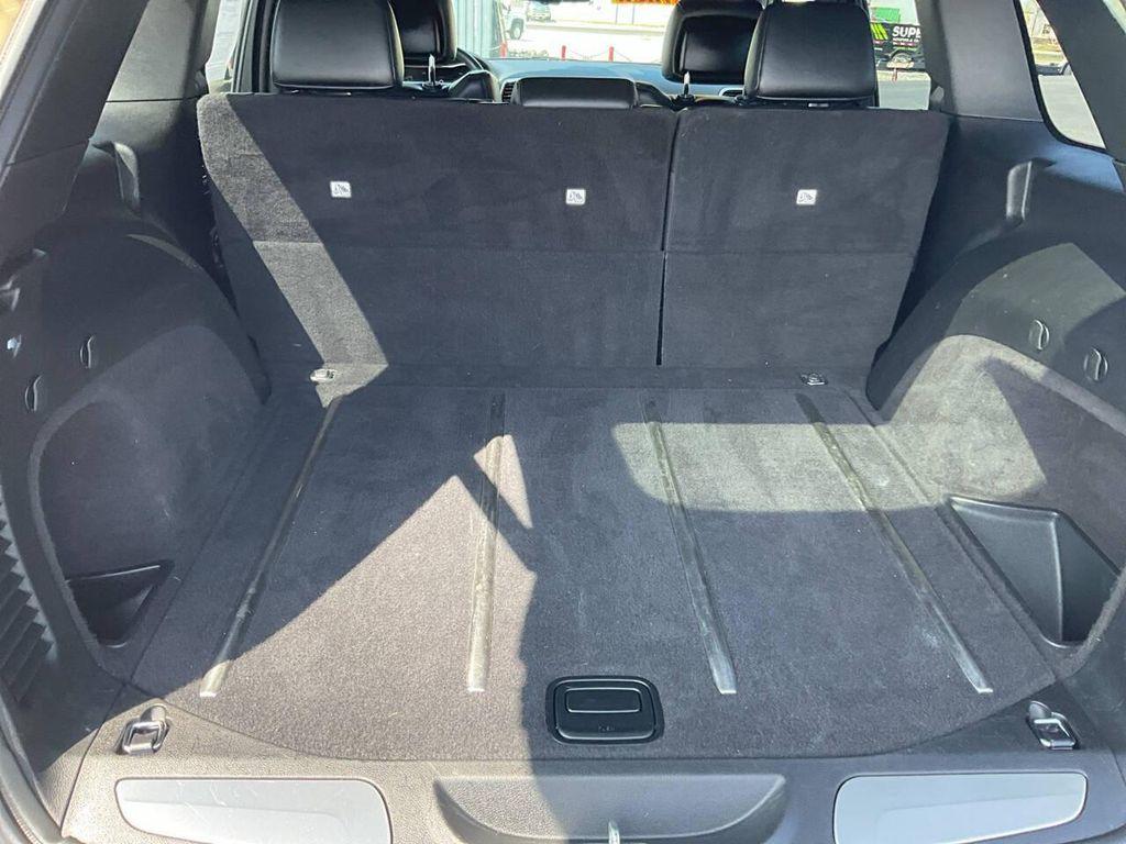 used 2015 Jeep Grand Cherokee car, priced at $14,975