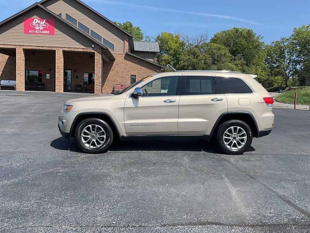 used 2015 Jeep Grand Cherokee car, priced at $14,975