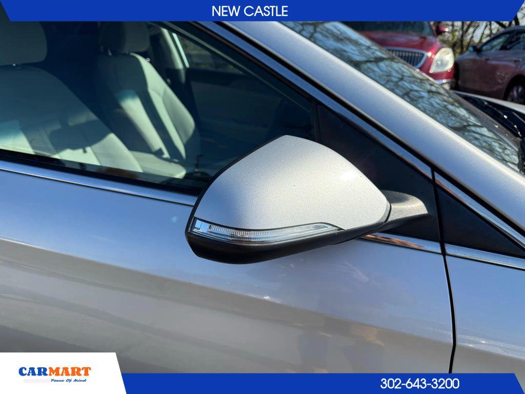 used 2015 Hyundai Sonata car, priced at $7,745